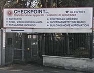 Cartello pubblicitario Checkpoint